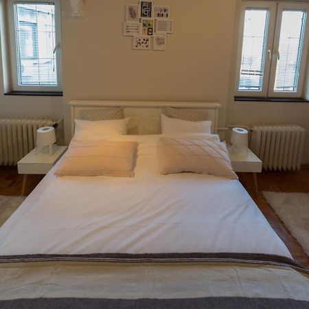 Atelje Knez Mihailova Belgrado Esterno foto